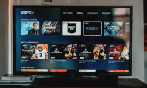 Satellite TV, Cable TV, and IPTV: Advantages and Disadvantages